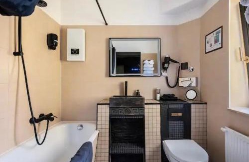 Charlottenburg-Wilmersdorf Apartamento | Miet-Kamp ruhig, zentral, nahe Messe, ausgefallenes design 2 Schlafzimmer