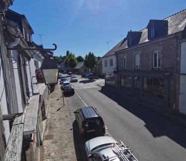 Guemene-sur-Scorff Apartamento | Mignon appartement sous les toits