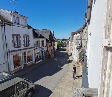 Guemene-sur-Scorff Apartamento | Mignon appartement sous les toits