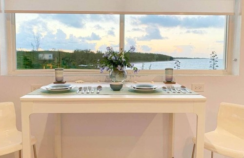 Governor's Harbour Villa | Mika's Resort - Penthouse