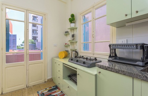 Beirut Apartamento | Mikaella's Cozy 1-BR with 24/7 Electricity