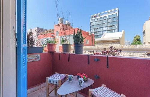 Beirut Apartamento | Mikaella's Cozy 1-BR with 24/7 Electricity