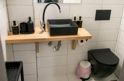 Serres Apartamento | Mikel Angelo hall