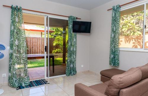 Temae Casa | Miki Miki Surf Lodge 2BR #3 Moorea