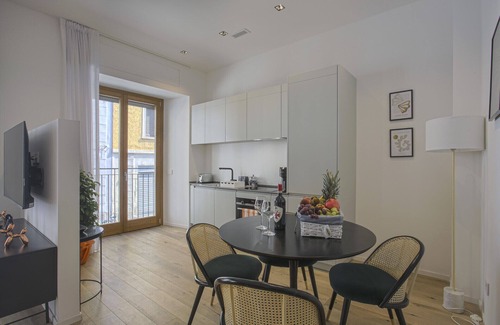 Porta Venezia Apartamento | Milan Luxury Suite-Hosted by Sweetstay