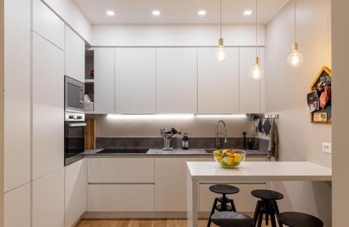 Poasco Cama Y Desayuno | Milan nanna B&B, metro M3,IEO, Duomo COLAZIONE INCLUSA