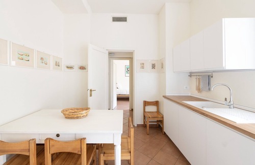 Guastalla Apartamento | Milano Classy Heritage Home: quiet and prestigious apartment CITY CENTER - 4 BDR
