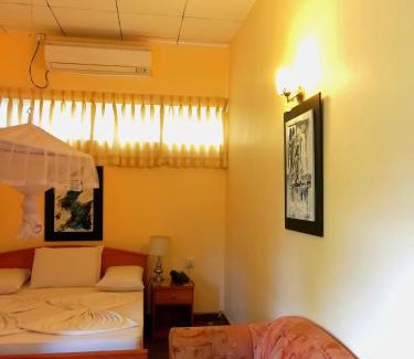 New Town Hotel | Milano Tourist Rest