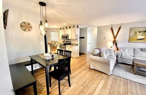 McCall Casa | Mile High Mountain Retreat: Hot Tub, Dog-Friendly, Walk to Downtown