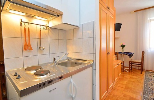 Zaton Apartamento | Milenko by Interhome