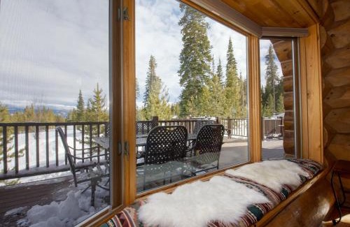 Fraser Casa | Miles Behind Log Cabin