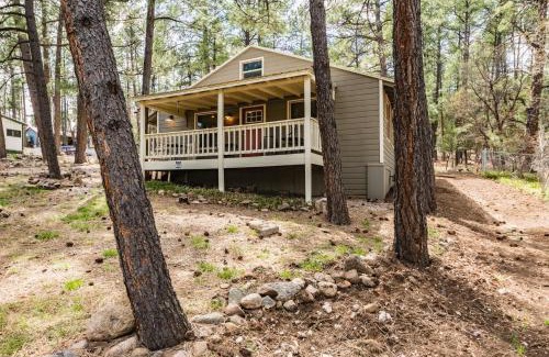 Ruidoso Casa | Miles Hacienda: Beautifully Remodeled, Centrally Located Ruidoso Cottage