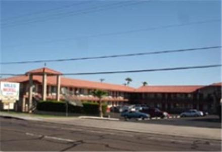 East Mesa Hotel | Miles Motel