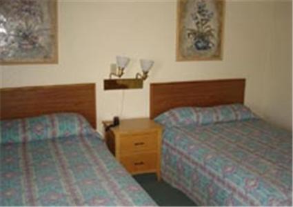 East Mesa Hotel | Miles Motel