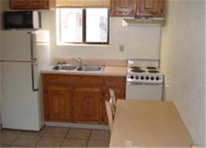 East Mesa Hotel | Miles Motel