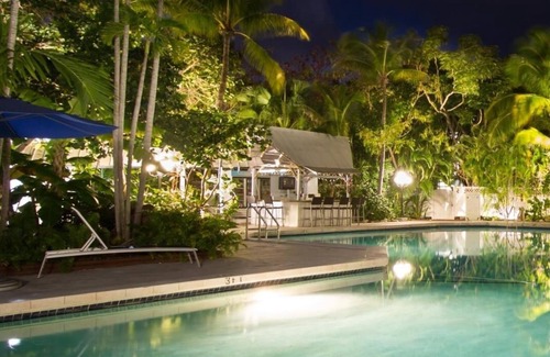 Marathon Complejo | Miles of Beach and Reef Await - Resort Comforts & Amenities