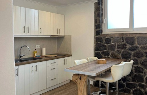 Milos Apartamento | Milesian Suites