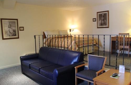 Sheridan Hotel | Mill Inn