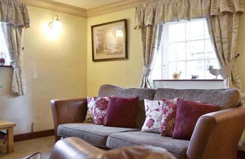 Cromford Casa | Mill Pond Cottage