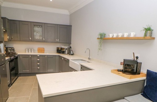 Shotley Bridge Cabaña | MILL RACE COTTAGE, pet friendly, character holiday cottage in Consett