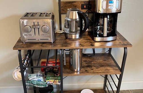 Milltown Casa | Mill town location by the river w/hot tub