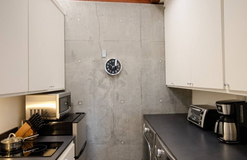 Strawberry Casa | MOLINO. VALLE. MODERNO