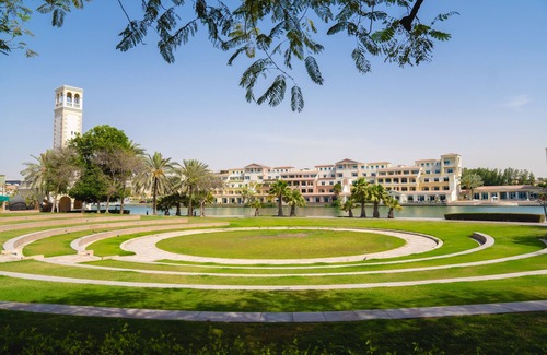 Dubai Investment Park Apartamento | Millennium Lakeview Residence