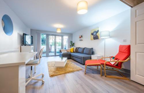 Riverside Apartamento | Millennium View by Tŷ SA
