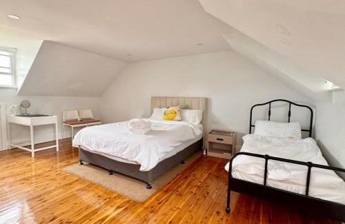 Millers Point Casa | Millers Point Waterview