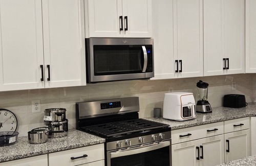 South Gate Casa | Millersville Haven