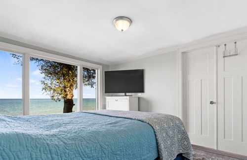Port Sanilac Casa | Million dollar views, lakefront home w/sandy beach