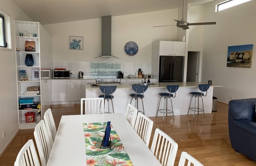 Long Beach Casa | Million dollar views at Long Beach
