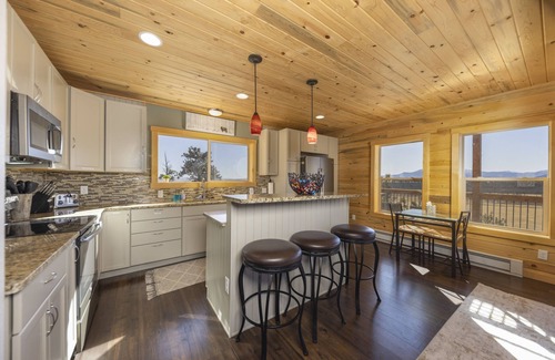 Fairplay Casa | MILLION DOLLAR VIEWS in Colorado's Rocky Mountains