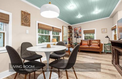 Lake Weldona Casa | Mills Cottage