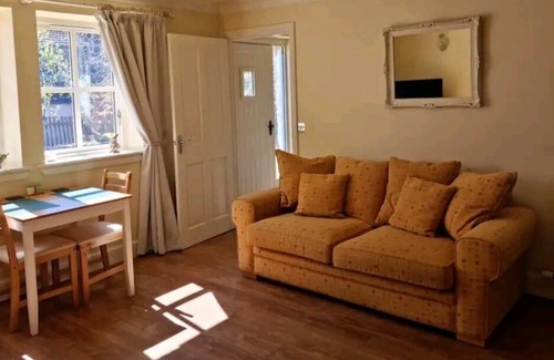 Archiestown Casa | Millstone cottage archiestown