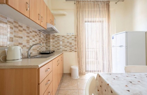 Paralia Dionysiou Casa | Milonas House Apartments