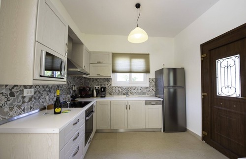 Agios Georgios Pagon Casa | Miltiadis Apartments