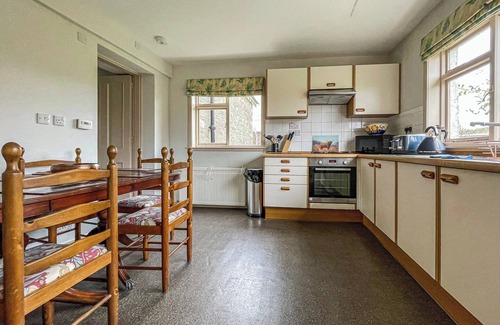 Lairg Cabaña | Milton Cottage has so much character and is a fantastic heritage stay.