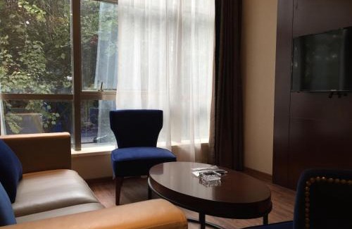Bao'an Hotel | Milton Hotel
