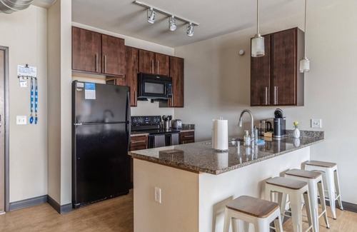 Westown Apartamento | Milwaukee Awesome 1BD 1BA Downtown Apartment