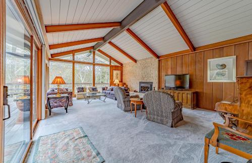 Jacoby Creek Casa | Mimi's Ranch House
