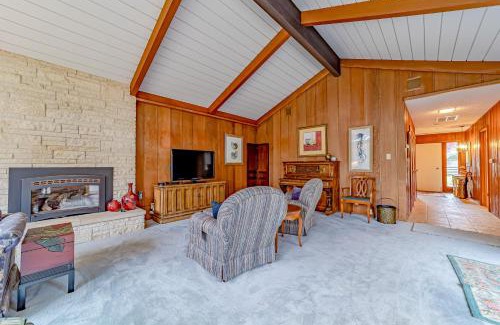 Jacoby Creek Casa | Mimi's Ranch House