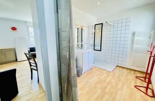 Forges-les-Bains Apartamento | Mimosa : Charming studio near the thermal baths