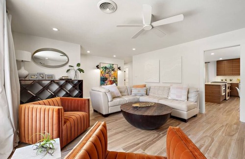 Georgetown Casa | Mimosa Retreat: A Modern Getaway