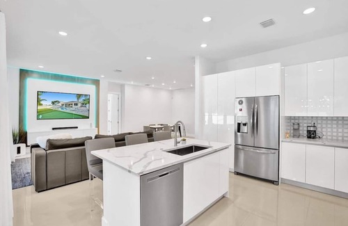 Pompano Beach Villa | Mimosa Sunrise Villa