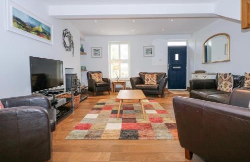 Edern Casa | Min Y Mor - Morfa Nefyn