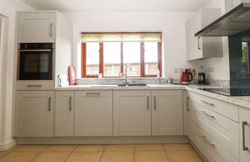 Criccieth Cabaña | Min Y Traeth