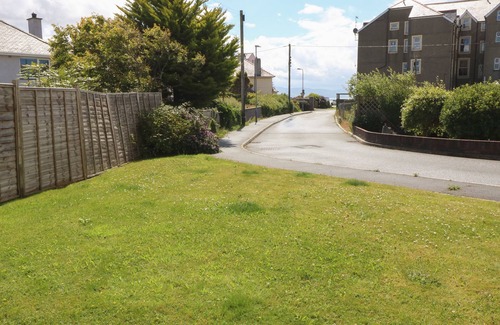 Criccieth Cabaña | Min Y Traeth