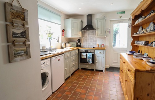 Llangynog Cabaña | MINAFON, pet friendly, with open fire in Llangynog