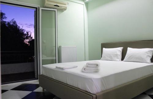 Stoupa Apartamento | Minas apartment 2mins walking from Stoupa beach, UPGRADED Wi-Fi